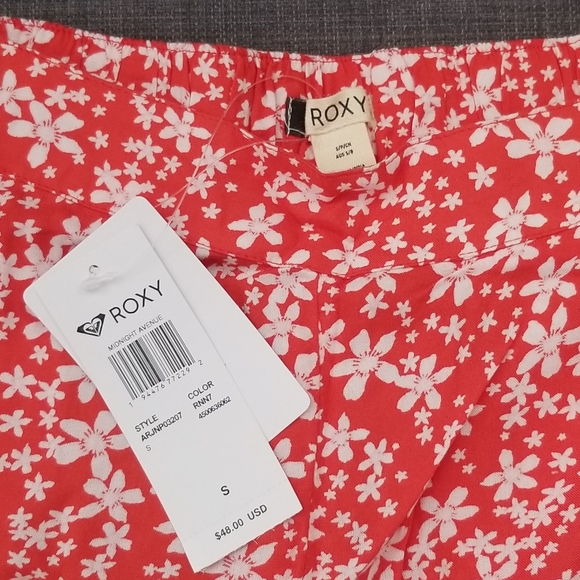 NEW Wide leg floral pants - Picture 7 of 10